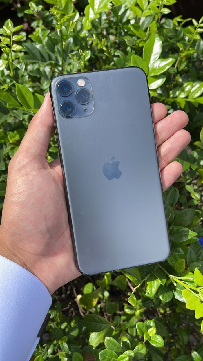 Winter Sale: iPhone 11 Pro 256GB Assorted Colours (CPO)